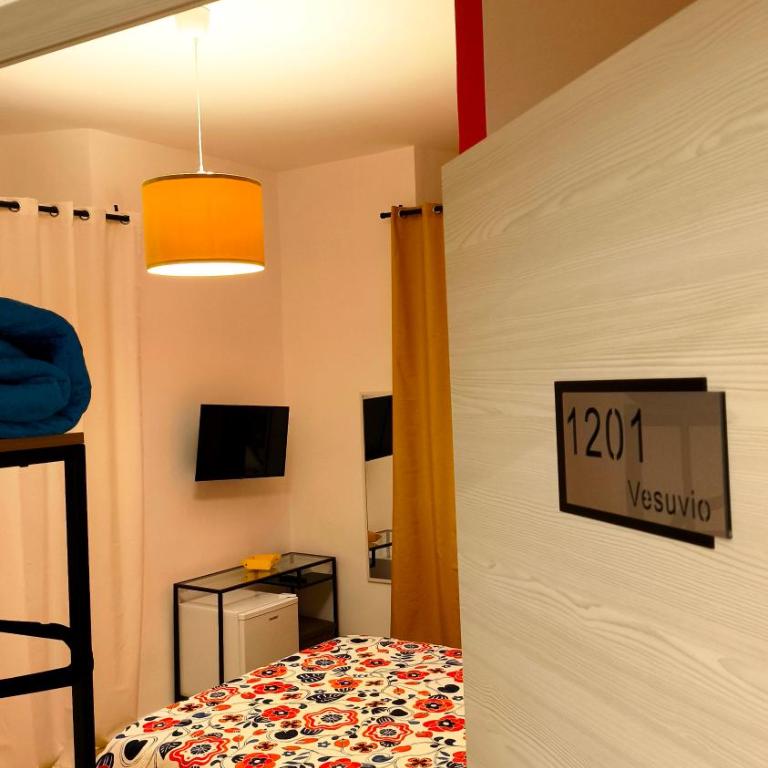 DIMORA NONNA ELENA - Quartieri Spagnoli "Premium Suite" - Double Room with Private Bathroom - 10
