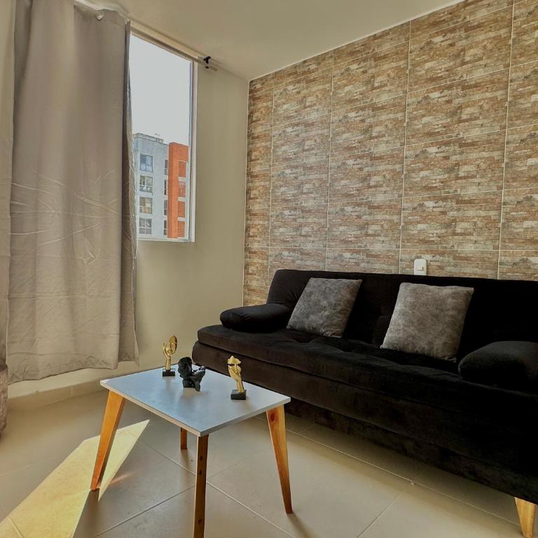 Lujoso Apto 10Min Jardin plaza Clinica FVL, M604 - Apartamento de 2 dormitorios con balcón - 14