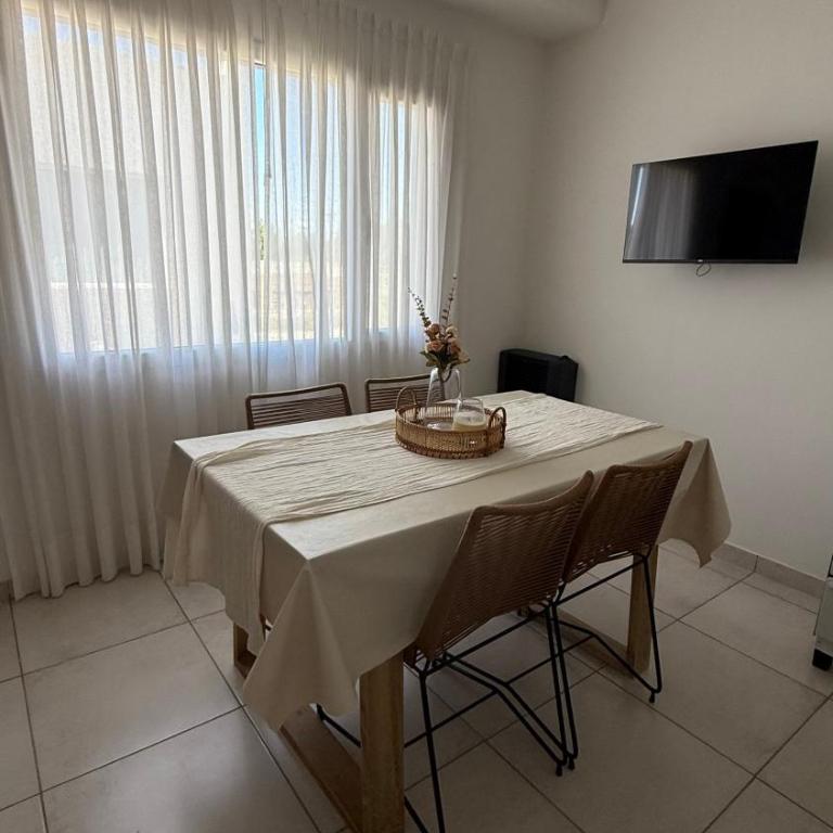 Amelie 2 - One-Bedroom Apartment - 38