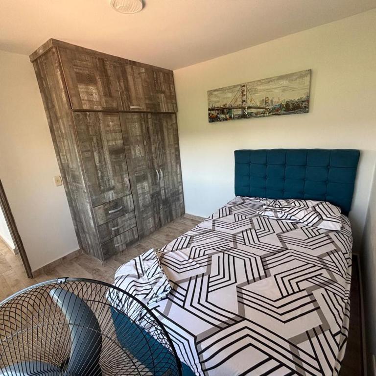 Apartamento en hacienda peñalisa mango, Ricaurte - Apartamento Estándar de 2 dormitorios - 6