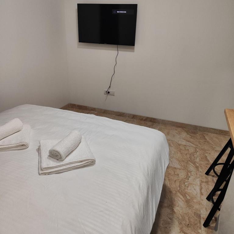 Rea Apartments - Studio - 4