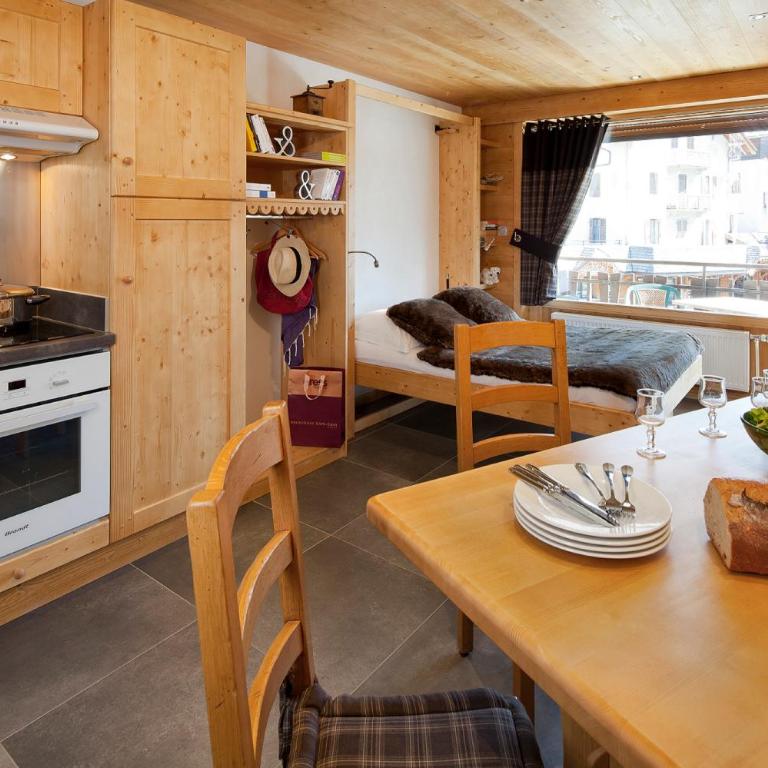 Studio Beauregard - Apartment with Balcony - 12