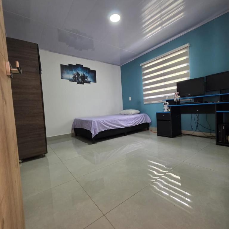 Finca La Rosa - Five-Bedroom House - 16