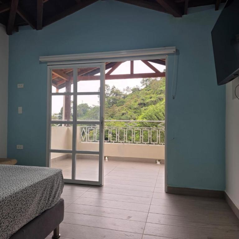 Finca La Rosa - Five-Bedroom House - 22