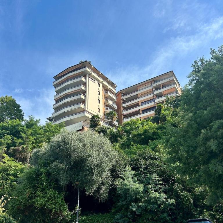 Modern apartment with balcony & lake view Verbania - Appartamento con 1 Camera da Letto - 21
