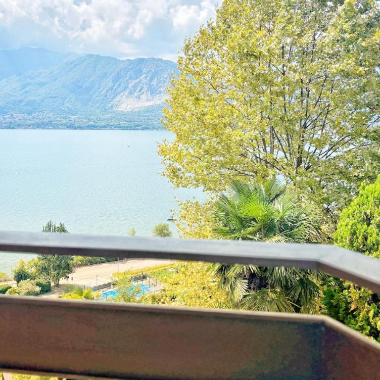 Modern apartment with balcony & lake view Verbania - Appartamento con 1 Camera da Letto - 16