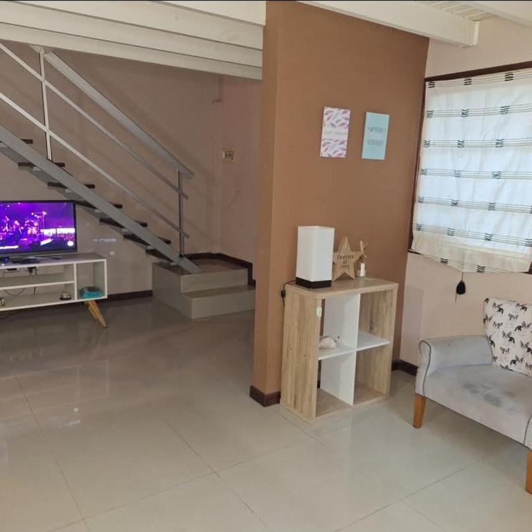 Depto con pileta zona Golf - Two-Bedroom Apartment - 2