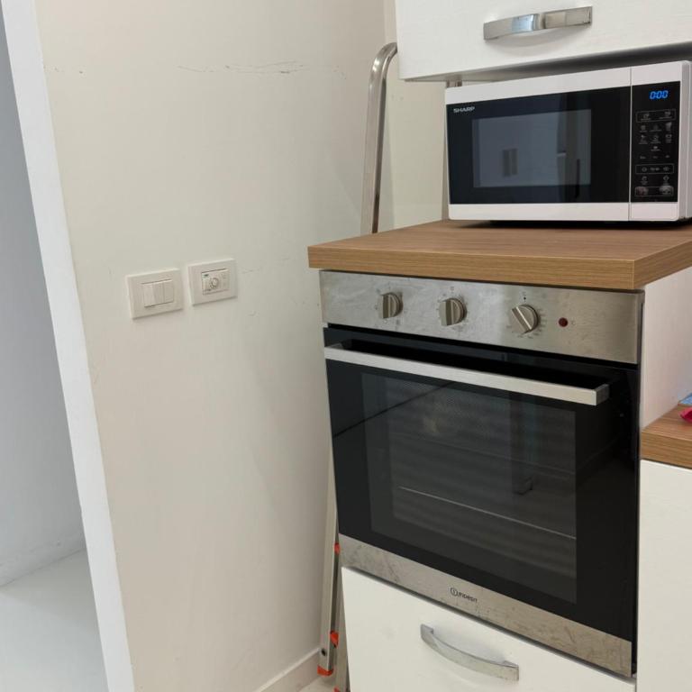 White Stylish Apartment 4 - Casa con 1 Camera da Letto - 8