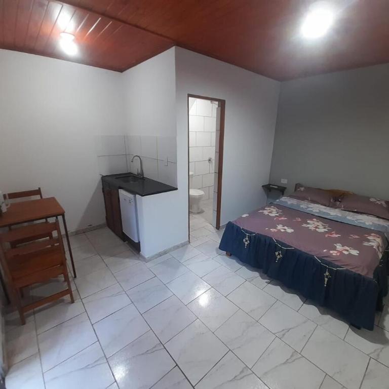 Monoambiente céntrico - Apartamento de 1 dormitorio - 2