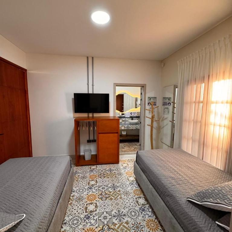 Hotel Campestre Alma Nativa - Habitación Familiar con vistas al jardín - 2