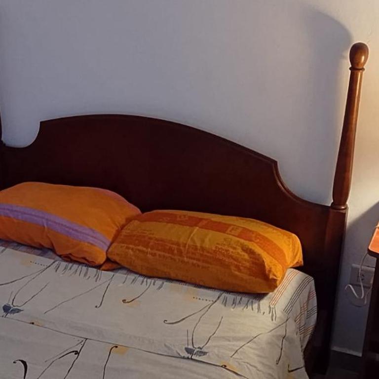 Hostel Italia Fisherton - Habitación Doble con baño compartido - 5