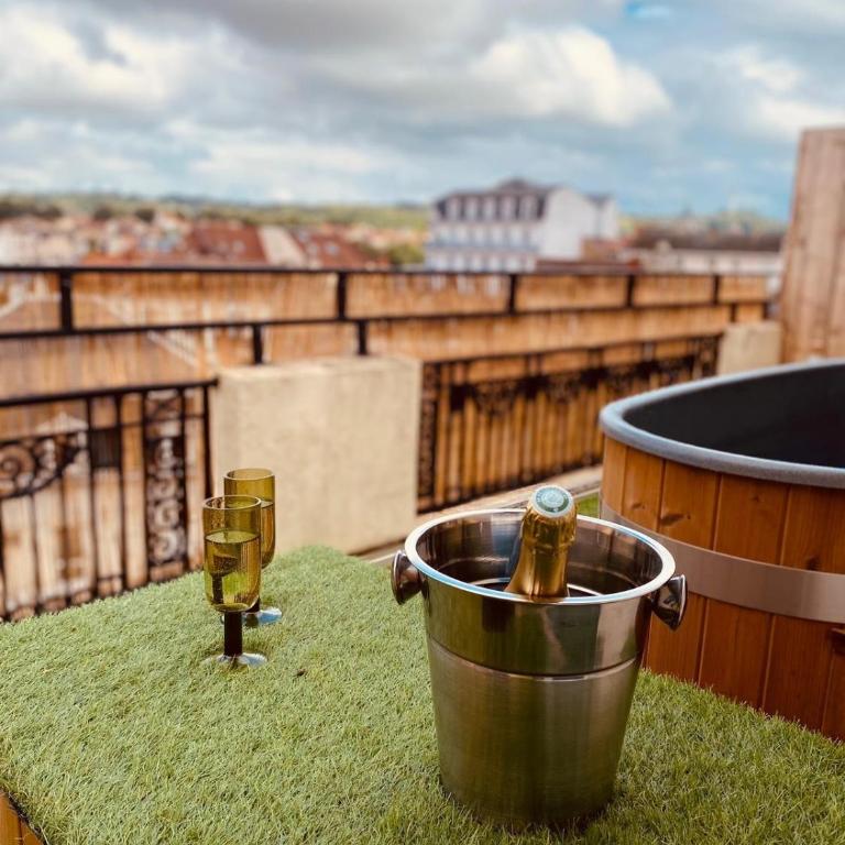 Cocon Romantique & Bain Nordique sur Vue Panoramique à Vichy - Appartement 1 Chambre - 2