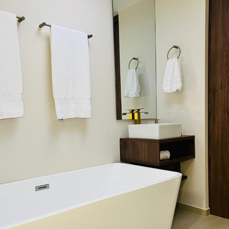 One Apartments Provenza - Standard Double Room - 6