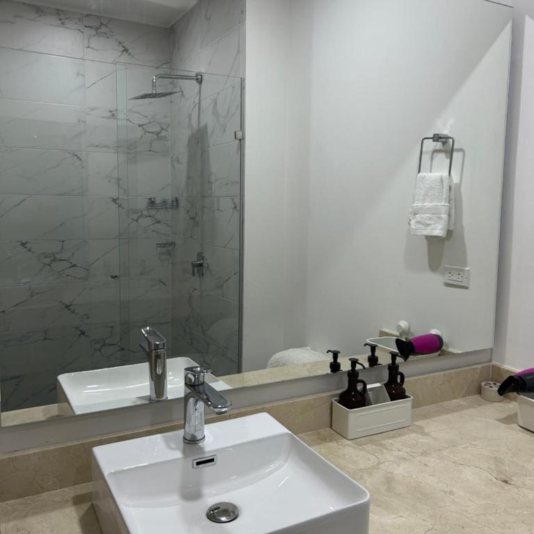 Edificio DELVENTTO- Pozos Colorados -Apartaestudio - Studio Apartment with Queen Bed - 3