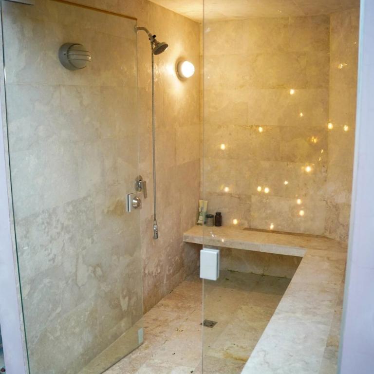 Cabaña privada con piscina y jacuzzi junto al mar - Casa de 6 dormitorios - 18