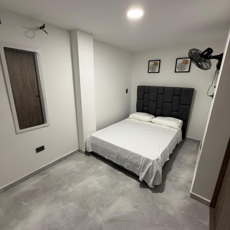 Apartamento Aluke - Two-Bedroom Apartment - 4