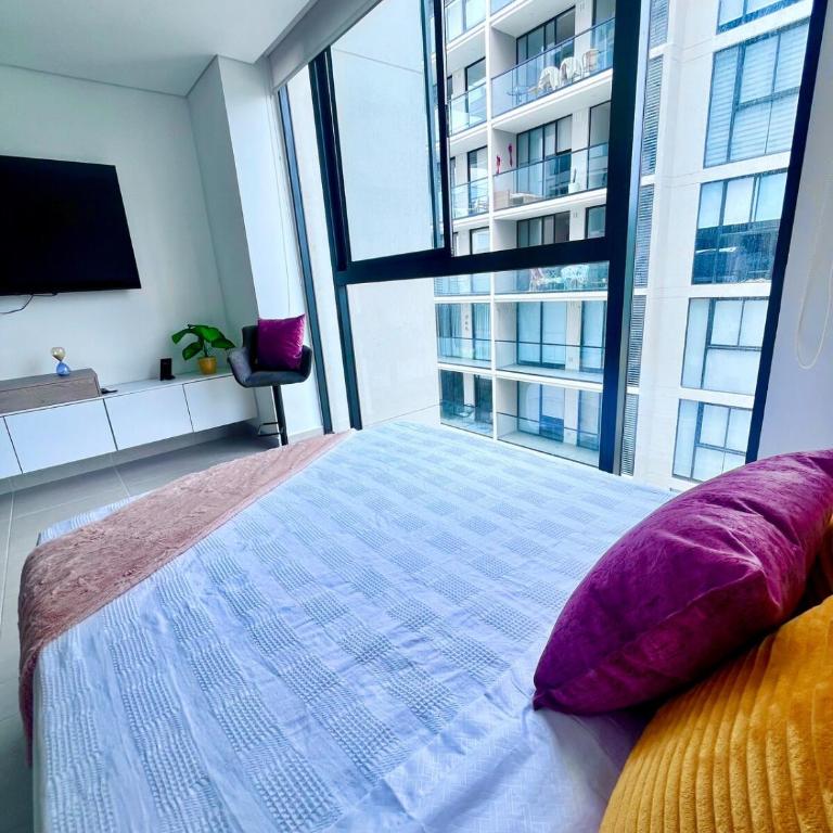 Modern loft with ocean views - One-Bedroom Apartment - 9