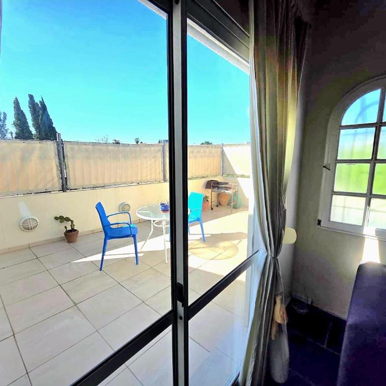 Mona Suites - Casa con 1 dormitorio - 1