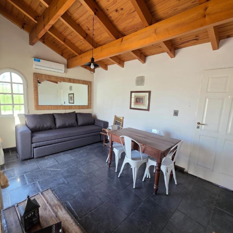 Mona Suites - Casa con 1 dormitorio - 2