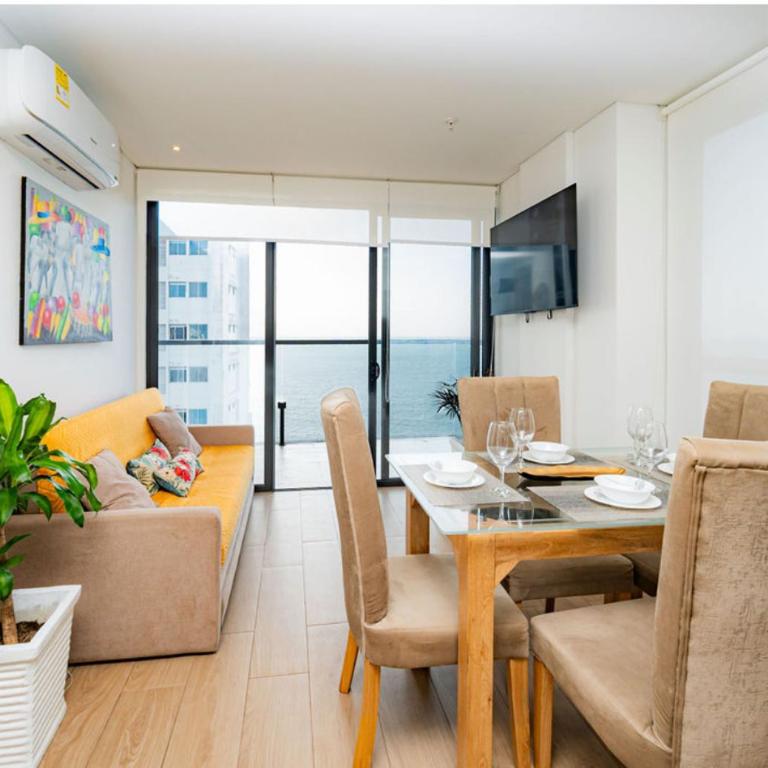 Modern Sunset Stay Cartagena - Two-Bedroom Apartment - 4