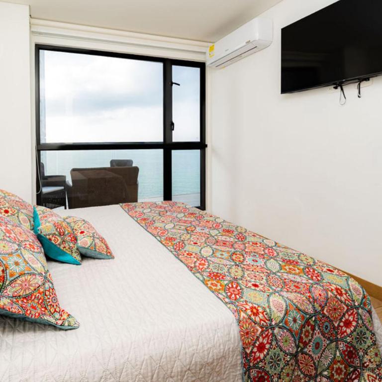 Modern Sunset Stay Cartagena - Two-Bedroom Apartment - 6