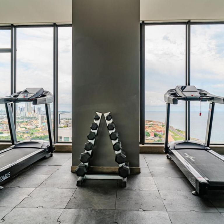Modern Sunset Stay Cartagena - Two-Bedroom Apartment - 33