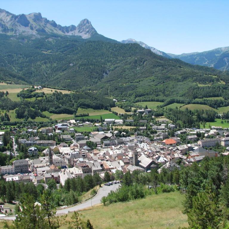 Appartement Barcelonnette Ubaye, Provence - Appartement avec Vue sur la Montagne - 53