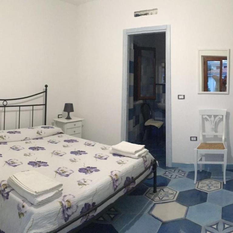 Seliche - Camera Matrimoniale con Balcone - 7