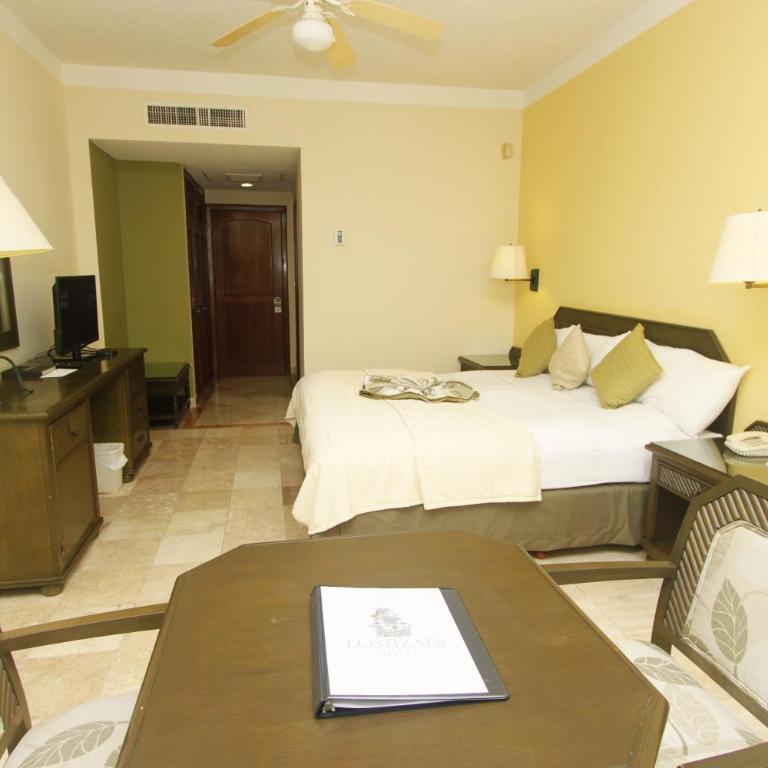 Hotel Los Itzaes by 5th av - King Room - 5
