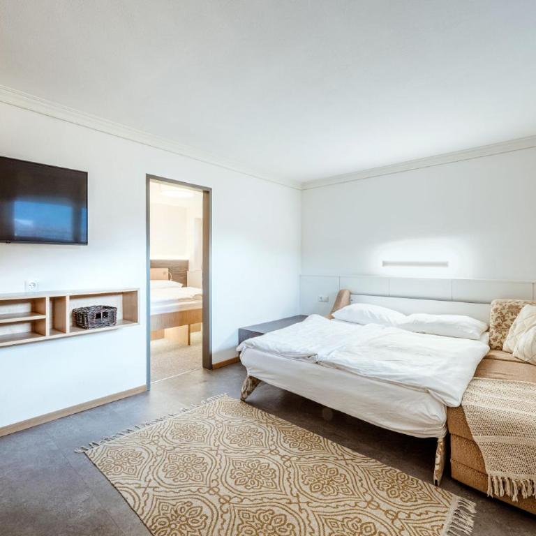 Harmls Aparthotel - Chambre Quadruple Économique - 9