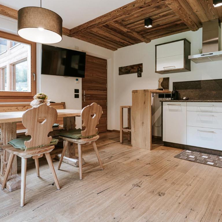 Chalet Mornà - Appartamento con 1 Camera da Letto e Balcone - 7