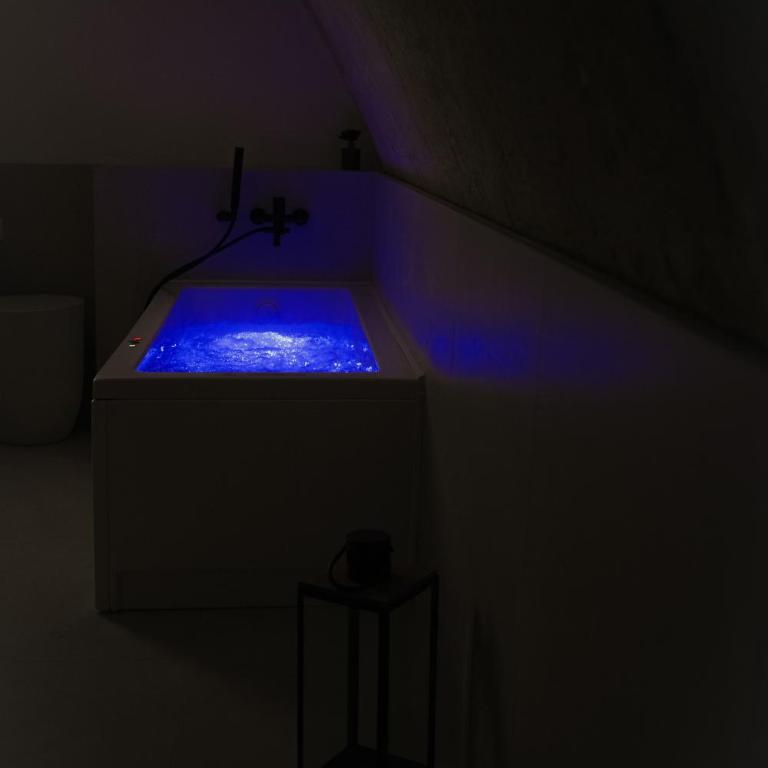San Michele Rooms & Private Spa - via Santa Cesarea - Queen Room with Spa Bath - 23