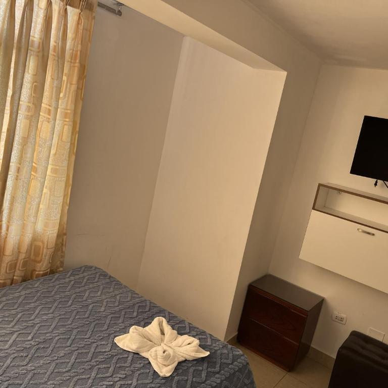 Hostal Milagros - Habitación Doble Económica - 2