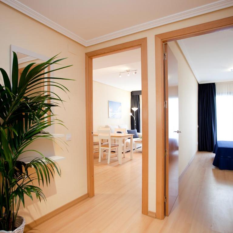Apartamentos Port Cambrils - Appartamento con 2 Camere da Letto e Vista Mare - 7