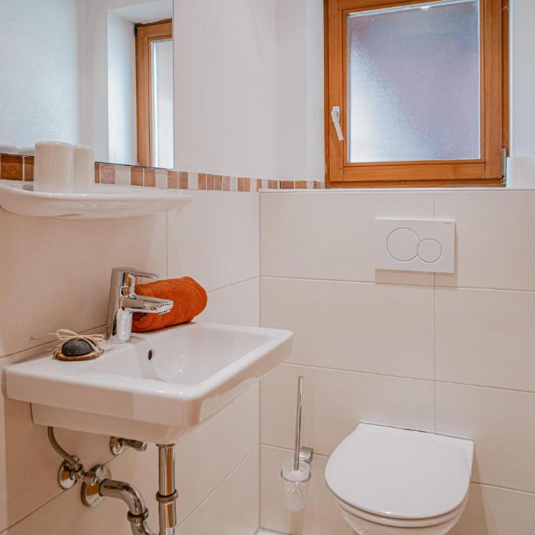 Haus Rosenbächle - Apartment mit 2 Schlafzimmern und Balkon - 3