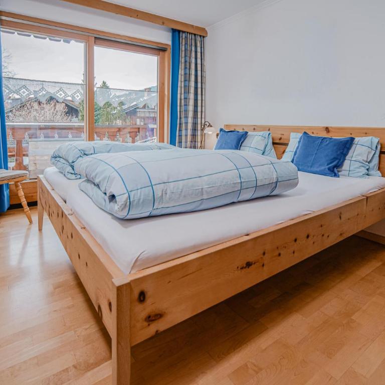 Haus Rosenbächle - Apartment mit 2 Schlafzimmern und Balkon - 9