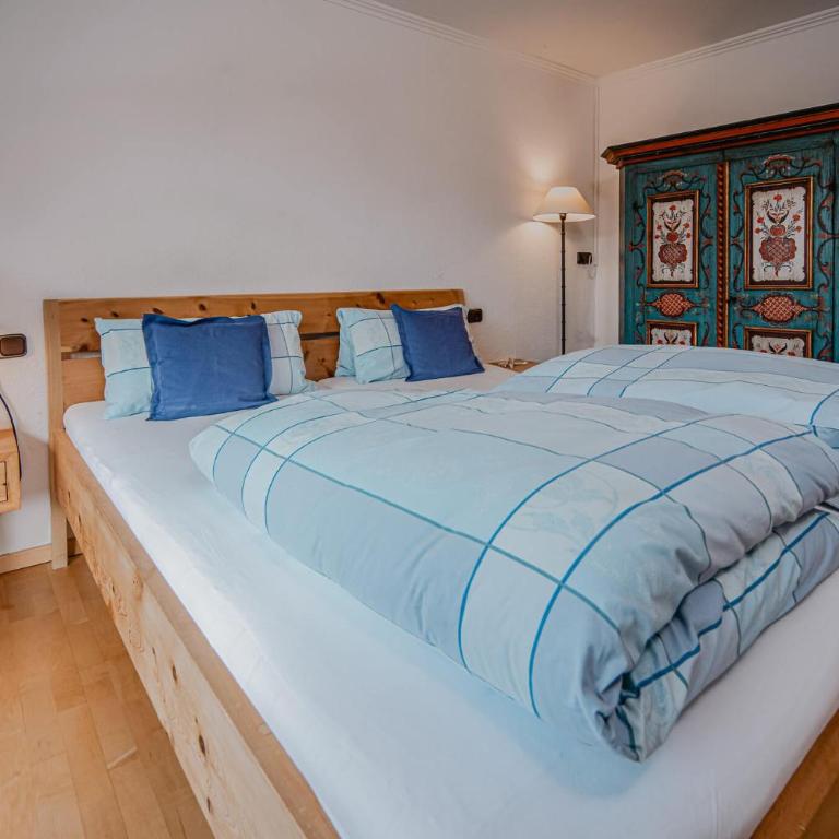 Haus Rosenbächle - Apartment mit 2 Schlafzimmern und Balkon - 1