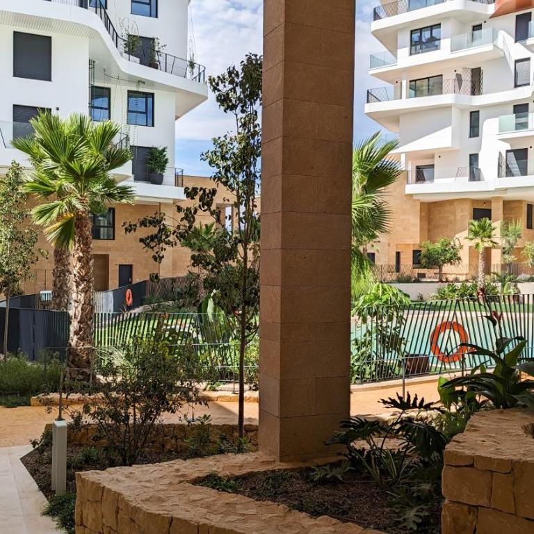 ALLONBAY prime apartment - Three-Bedroom Apartment with Sea View - 34