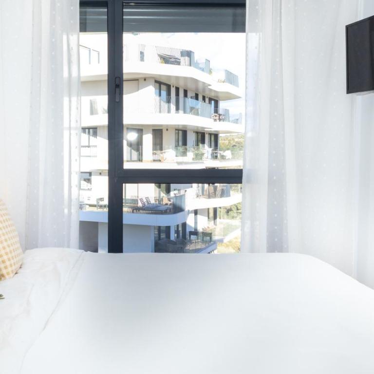 ALLONBAY prime apartment - Three-Bedroom Apartment with Sea View - 17