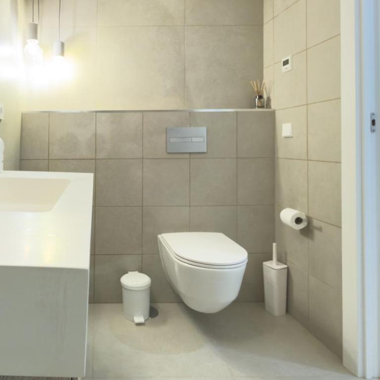 ALLONBAY prime apartment - Three-Bedroom Apartment with Sea View - 18