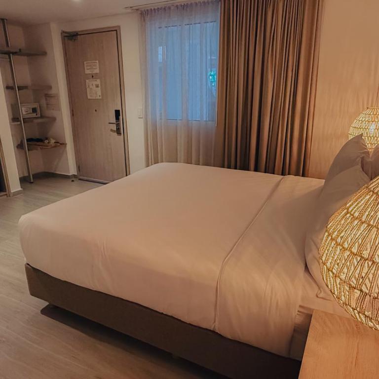 Zafi Hotel - Double Room - Disability Access - 1