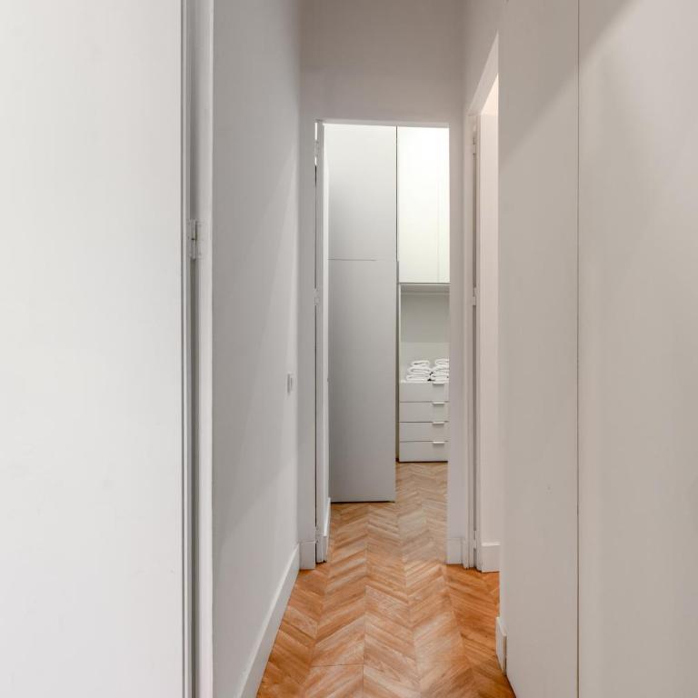 Amplio apartamento a 5 min de San Luis, luminoso y cómodo - Apartamento de 2 dormitorios - 50