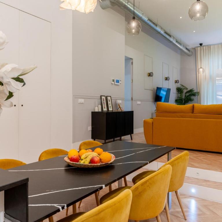 Amplio apartamento a 5 min de San Luis, luminoso y cómodo - Apartamento de 2 dormitorios - 49