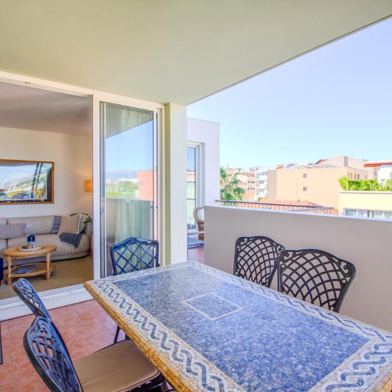 MISTRAL - Appartement 3 chambres, Piscine, Rooftop, Climatisation et Parking - Three-Bedroom Apartment - 19