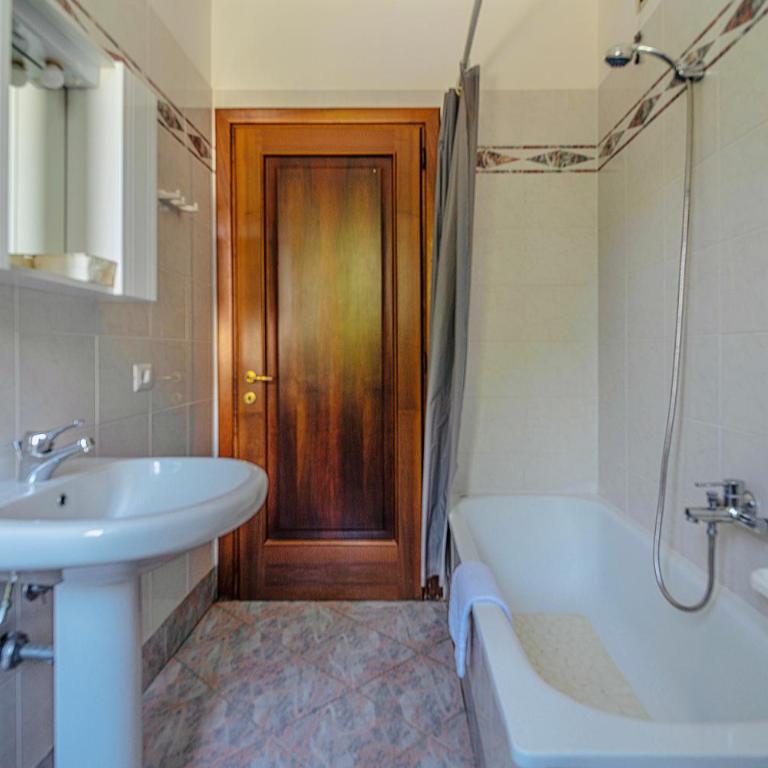 Giada Palace - Pool & Apartments - Appartamento Deluxe con 2 Camere da Letto e Balcone - 20