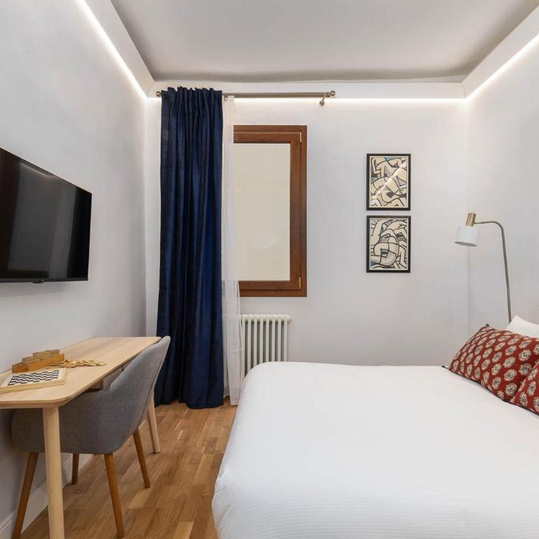 Augustus Suite Vw Duomo Apt w 3 bad 3 bat Ac - Appartamento con 3 Camere da Letto e con Vista - 7