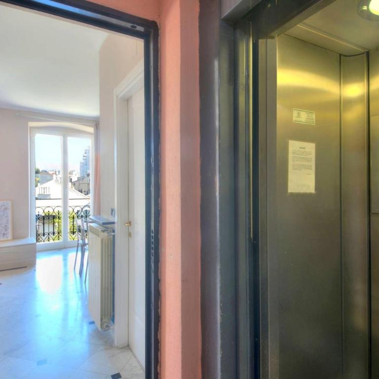 250 m from the Aquarium, Historic Center, Wi-Fi, Air Conditioning - One-Bedroom Apartment - 4