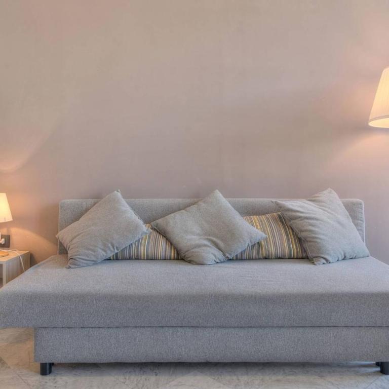 250 m from the Aquarium, Historic Center, Wi-Fi, Air Conditioning - One-Bedroom Apartment - 16