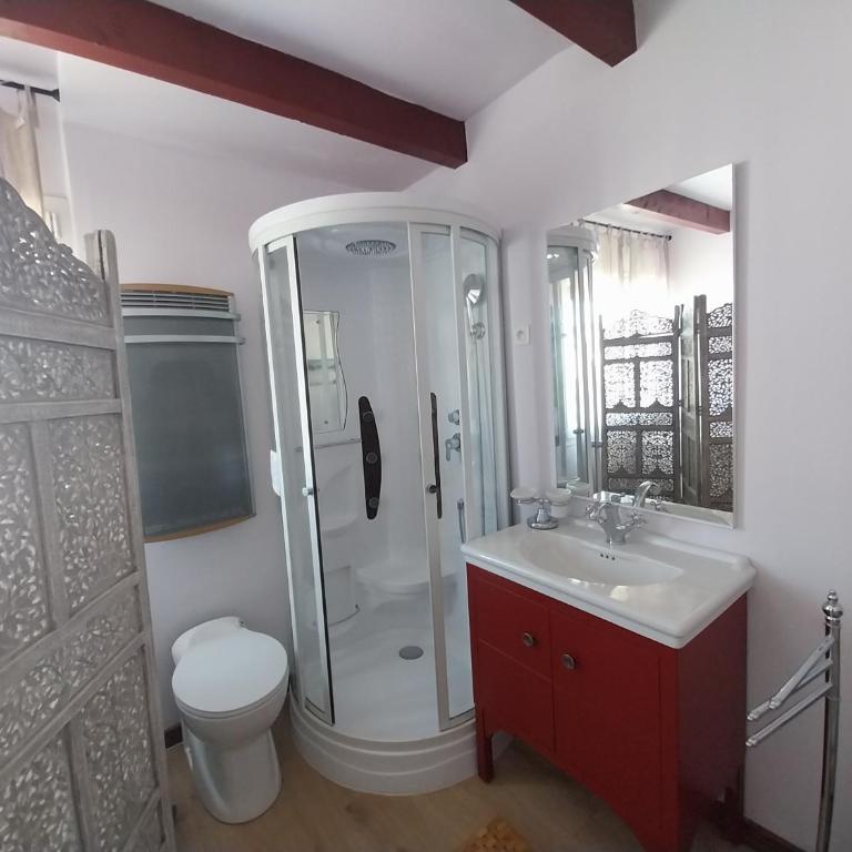 Villa T6, 10 couchages, front de mer, piscine, Saint Pierre la Mer - Maison 5 Chambres - 17