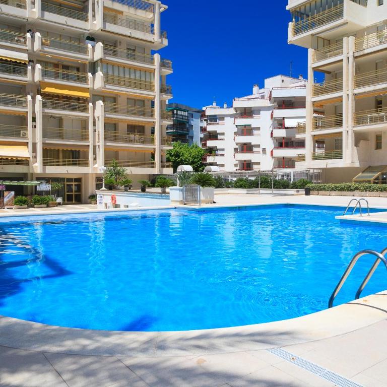 UHC Novelty Family Complex Superior - Apartamento con vistas al mar - 24